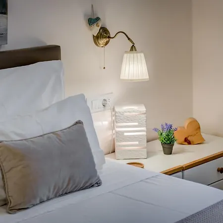 Victoria Luxury - Downtown 4*