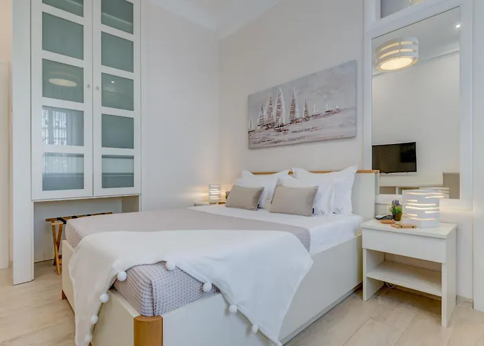 Victoria Luxury - Downtown Pensionat